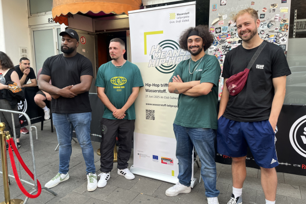 Auf dem Foto sind die vier Battlerapper Davie Jones, Vyrus, Notyzze und DocMo zu sehen.